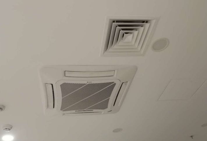 格力天井機