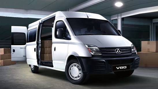 特順與大通V80 成為城市運輸最美車隊