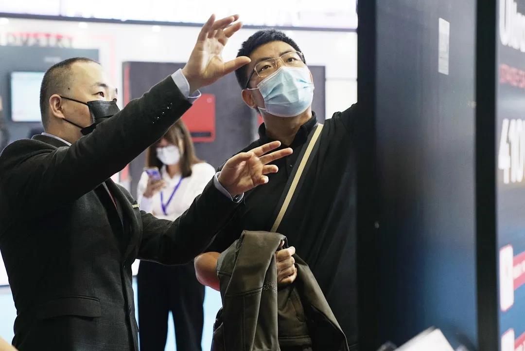 專注太陽能組件制造 20 年 -無錫尚德精彩亮相 CREC 2021