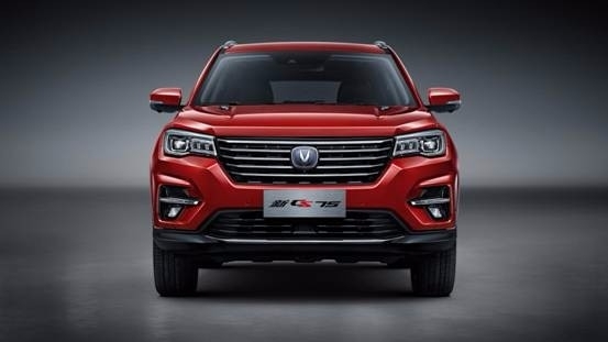 百萬級臻品SUV——長安CS75續(xù)寫榮耀!