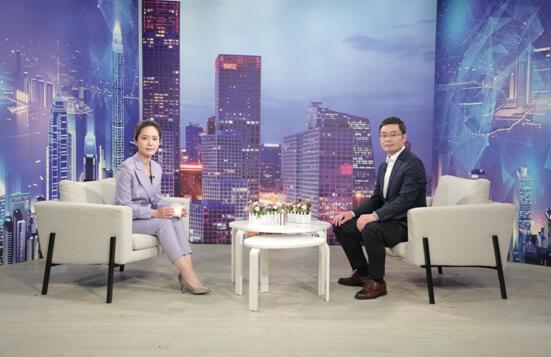 “深圳博陽好易信息技術”總經理何縈做客《崛起中國》