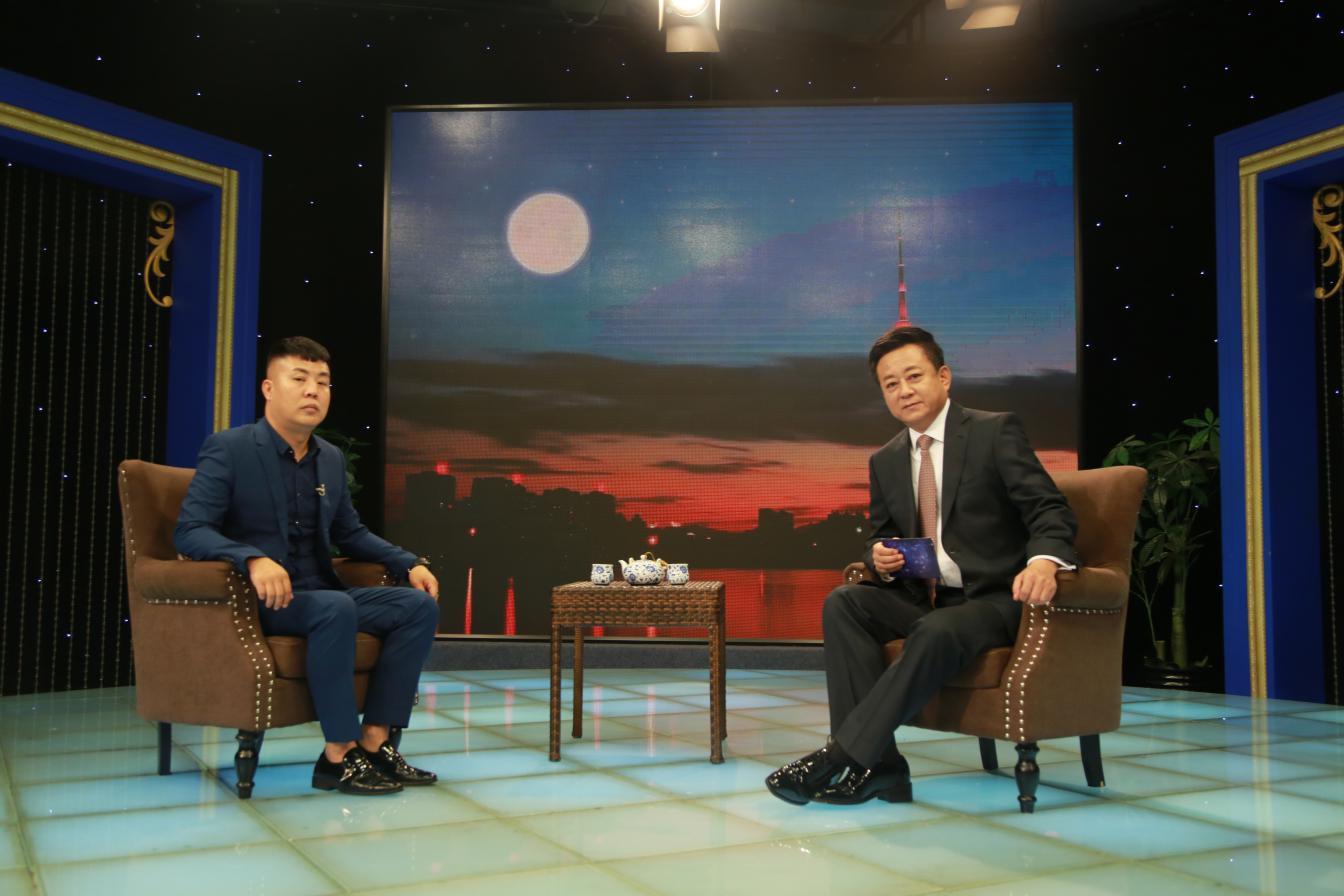 蠻?？萍级麻L徐浩博做客《品質中國》
