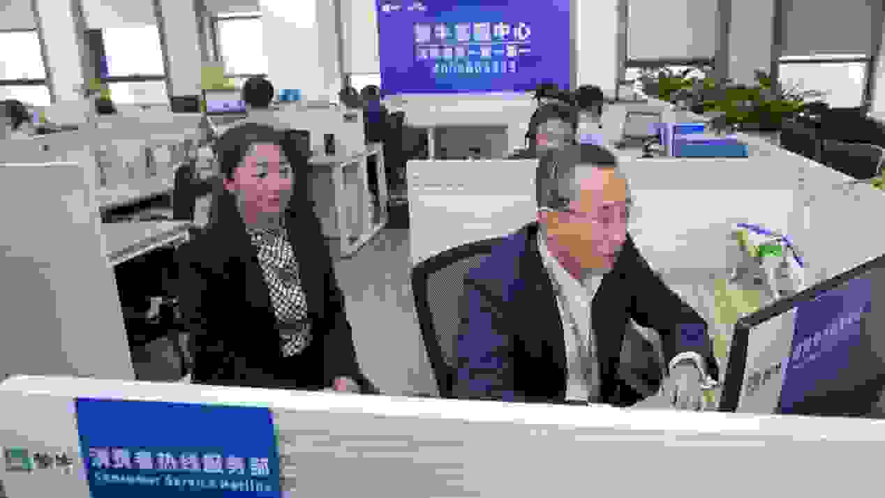 蒙牛總裁盧敏放帶領(lǐng)全員行動：打造“消費者至愛的蒙牛”