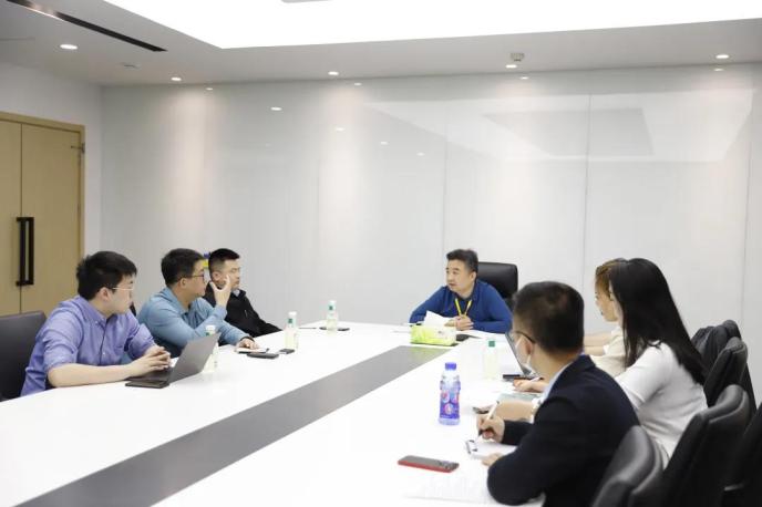 蘇州高鐵新城領導蒞臨普華集團參觀交流 深度探討未來合作