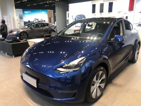 特斯拉各門店:"我們錯在太自信，車子沒問題，進店客流未受影響"