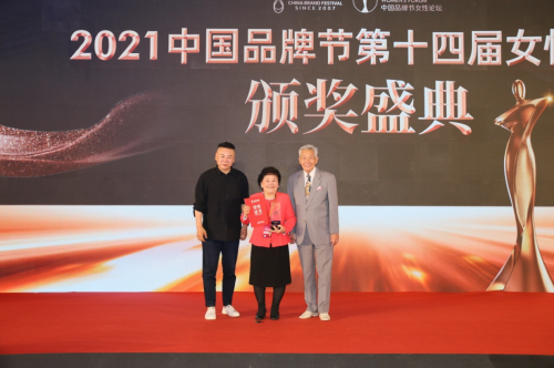 “金嗓子”賦能中國品牌節(jié)，助力女性突破自我
