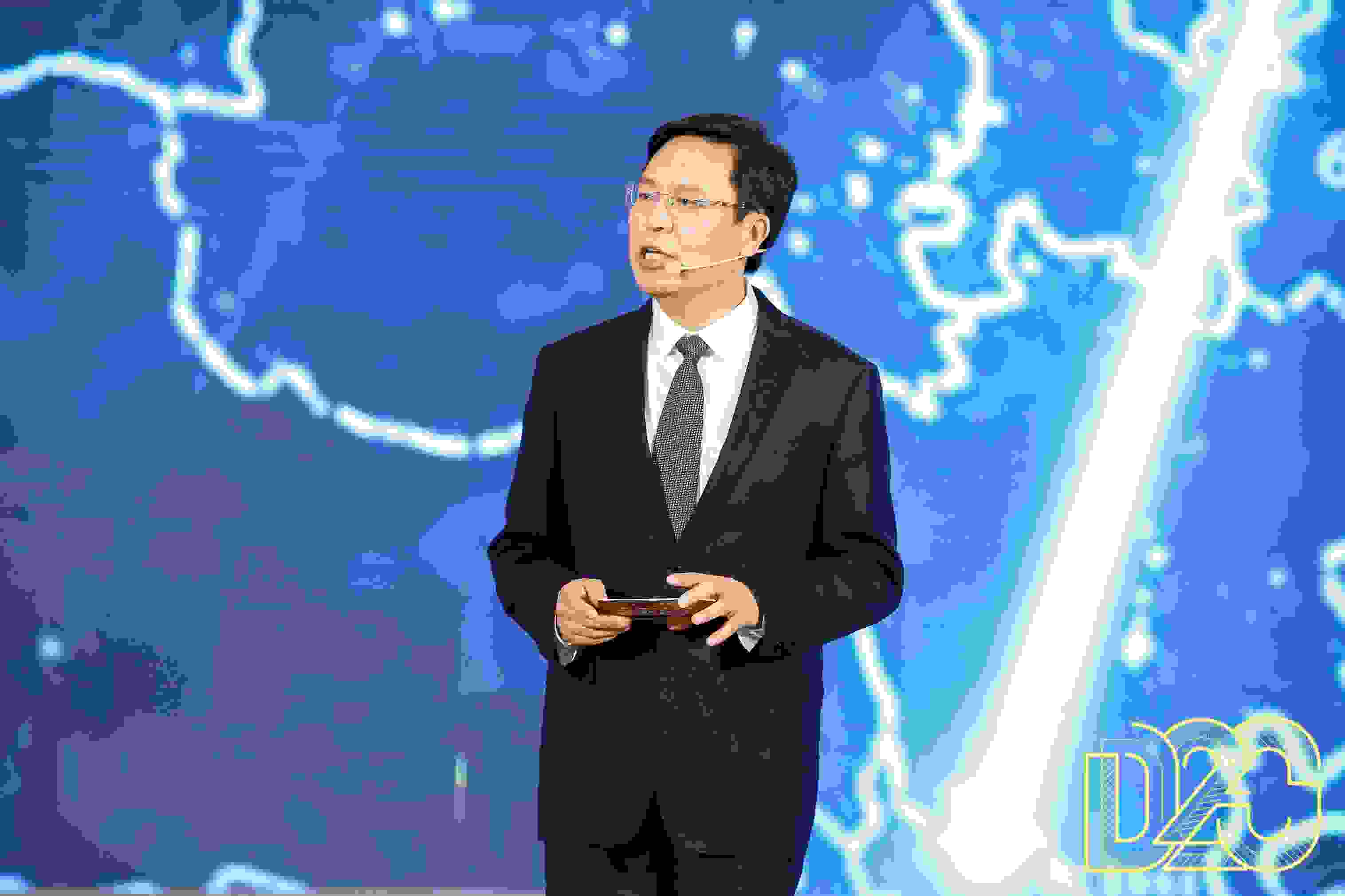 蒙牛執行總裁李鵬程：奮進新時代 讓世界聽到中國奶業的聲音