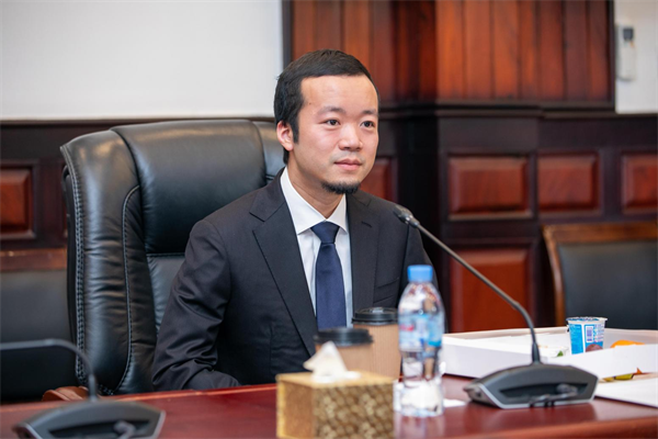 太子集團陳志與柬埔寨教育部攜手啟動“陳志獎學金”項目，助推教育均衡發展