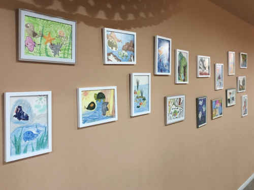 藍宙聯手愛德基金舉辦一場特殊意義的畫展