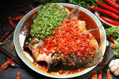 錢大媽優選上市多種美味預制菜，熱辣魚肉大餐讓人垂涎欲滴