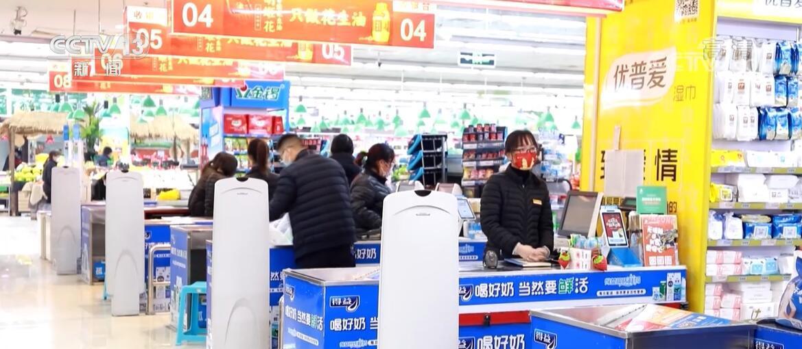 各大商圈逐步回暖 城市“煙火氣”逐漸回歸