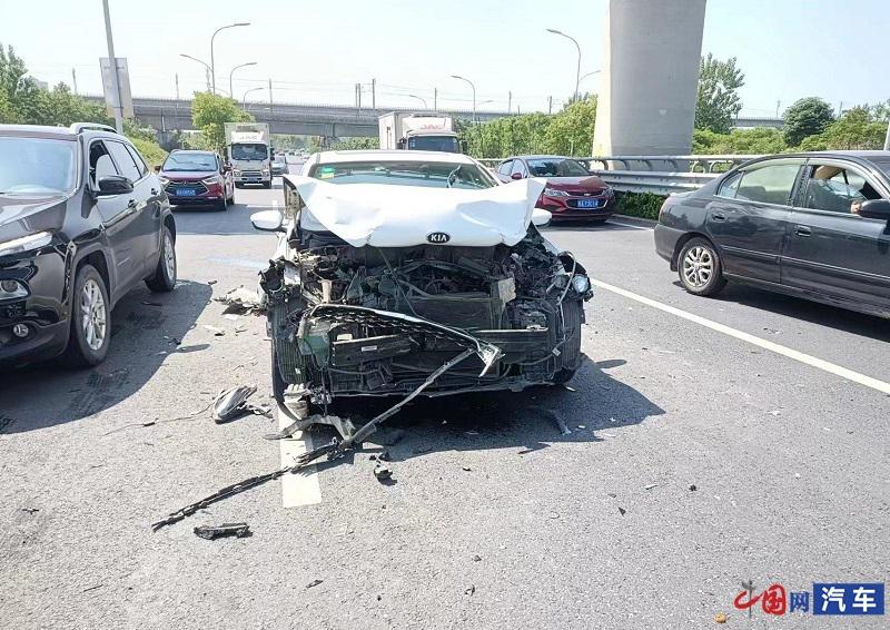 嚴重事故后氣囊未彈開 起亞未檢測僅憑照片稱：未達起爆條件