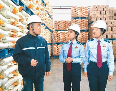2.58萬億元稅費“紅包”平穩有序落地 重點幫扶中小微企業