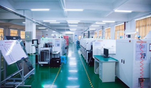保倫電子itc打造數字孿生智慧工廠！小間距LED顯示屏生產更透明、調度更協同！