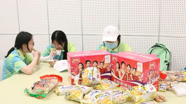 最受亞運志愿者喜愛的盼盼零食原來是.......