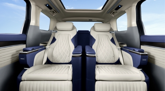 7座豪華商務(wù)車哪款好？在2023廣州車展亮相的上汽大通MAXUS G90就是優(yōu)選