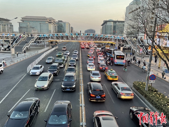車市價格戰潛藏危機 中汽協呼吁“健康競爭”