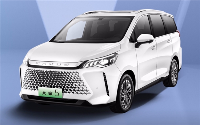 想知道新能源車什么牌子的質量比較好，看完上汽大通MAXUS就知道了