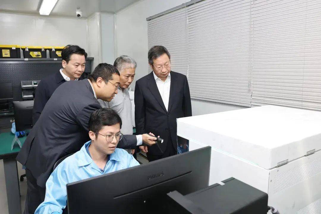 更好服務經濟高質量發展、引領區建設大局！區領導赴浦東科創集團調研