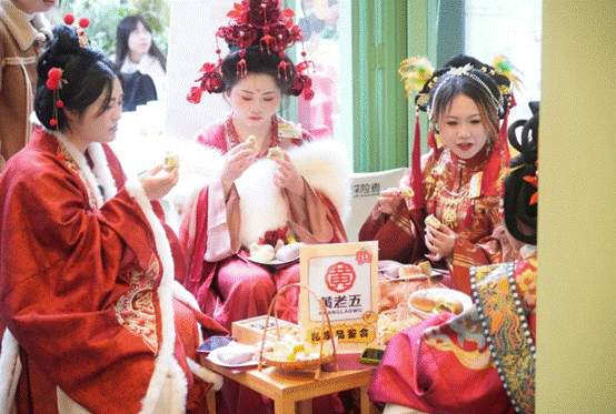 天使用戶吐槽大會(huì) | 重生之我?guī)忘S老五研發(fā)歐包？