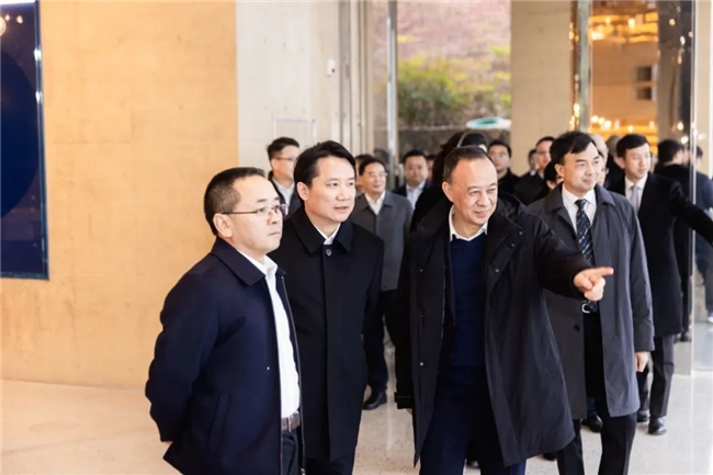 賡續(xù)友情 共謀發(fā)展 茅臺集團、習酒集團、郎酒集團舉行新春懇談會