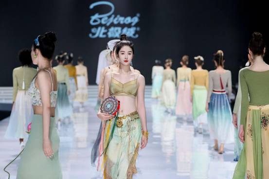 2024中國內衣文化周暨第19屆中國國際品牌內衣展開幕