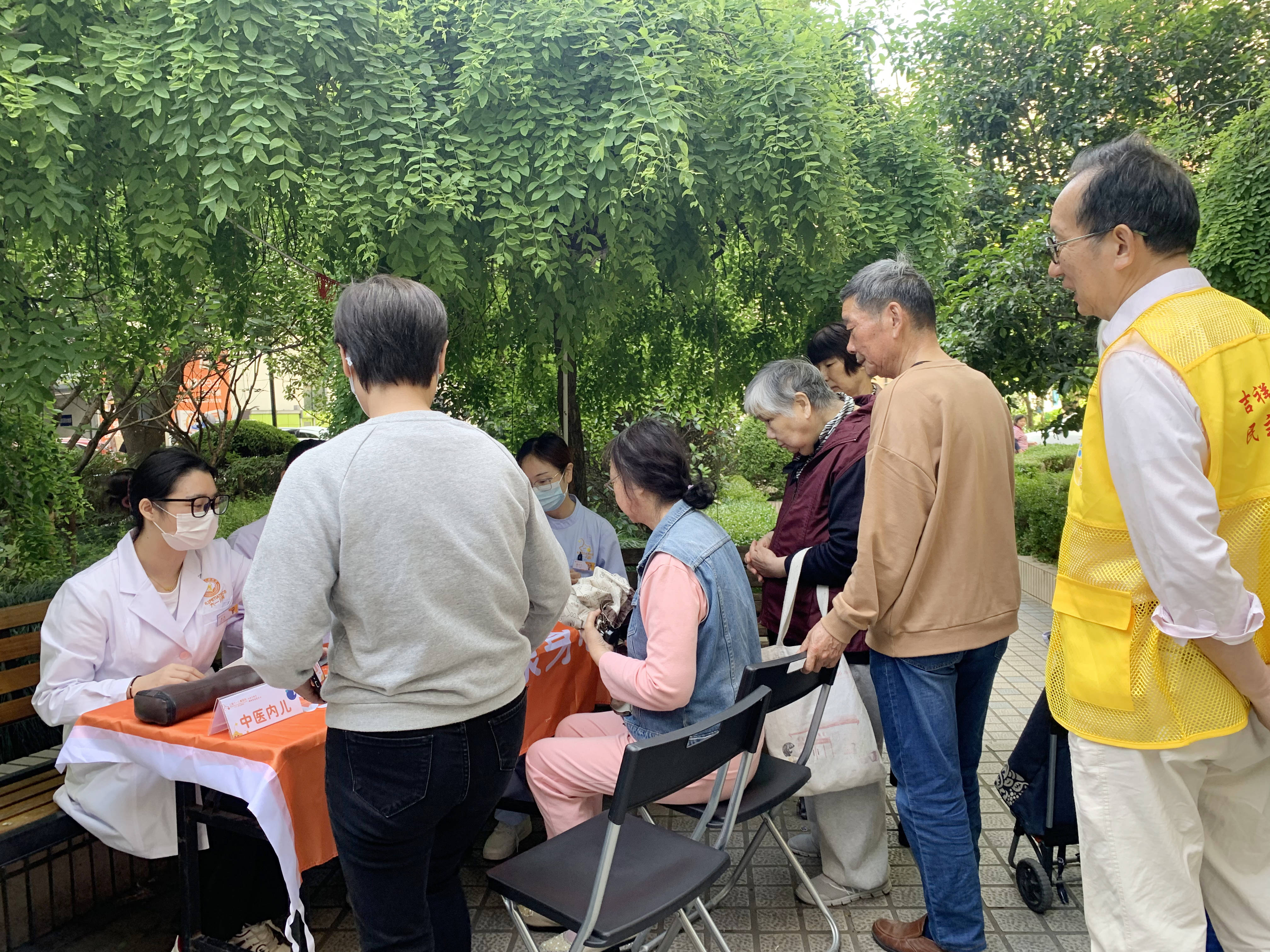 居民健康大講堂，上海六一兒童醫院專家免費義診關愛居民健康