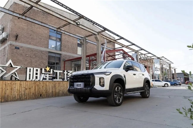 什么車省油質量又好又便宜？這款性能強、油耗低的硬派SUV不容錯過