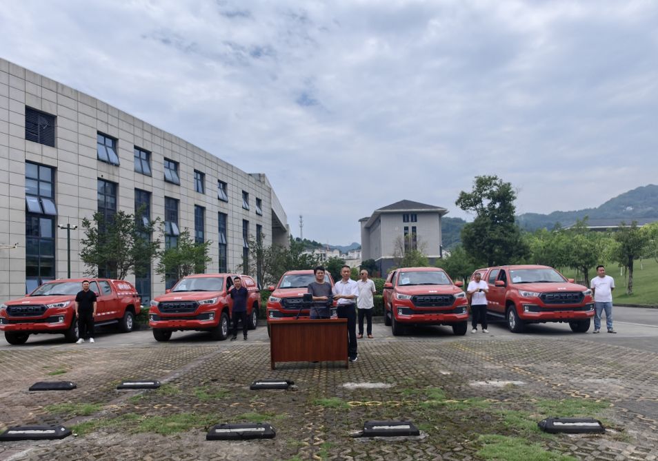 民族品牌 中國力量——福田皮卡助力重慶萬盛守衛國家綠水青山