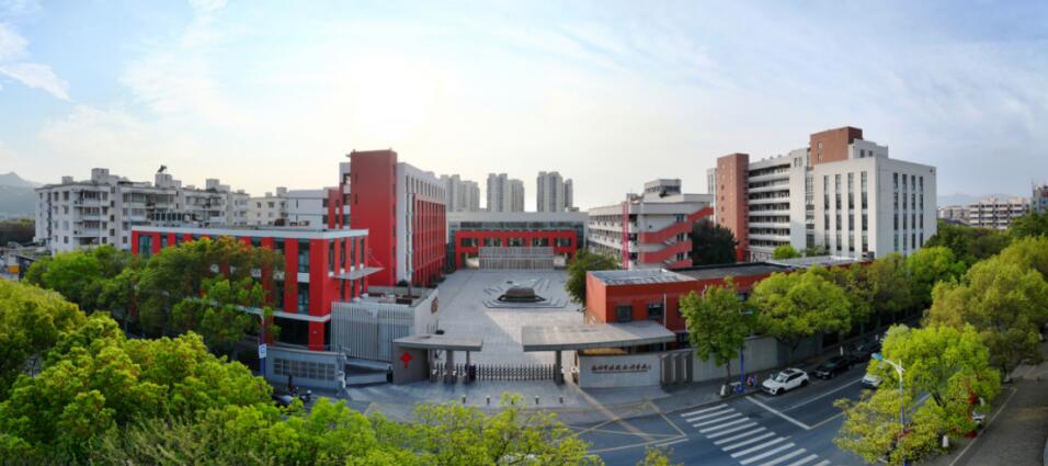 聚力打造高素質(zhì)財(cái)經(jīng)人才培養(yǎng)新高地，辦學(xué)生喜愛、社會信賴的新商科中職名校