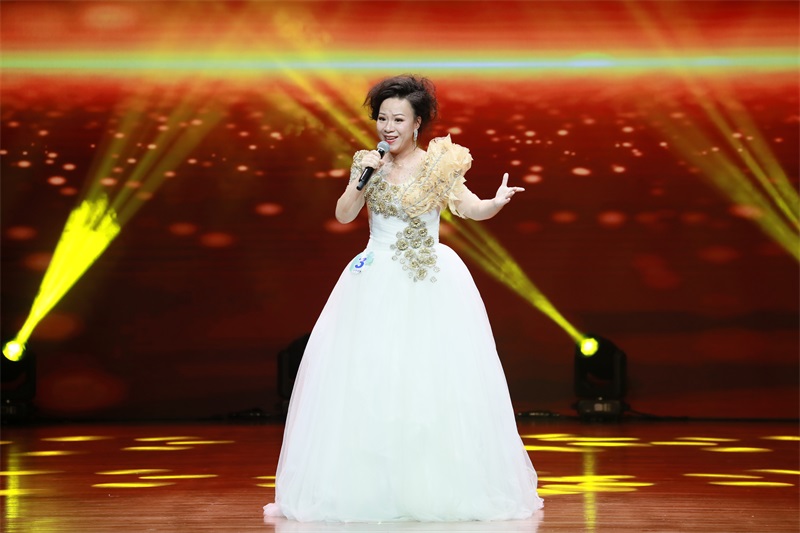 十佳歌手 鐘倩.jpg
