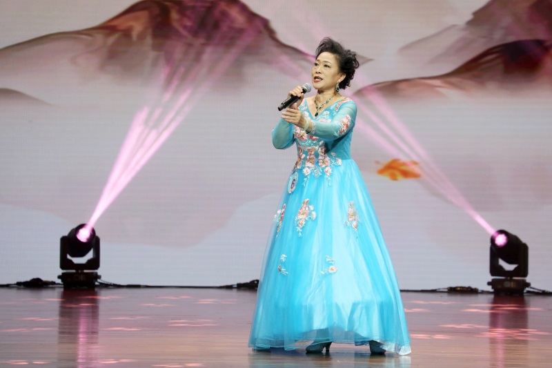 十佳歌手 雷艷萍.jpg