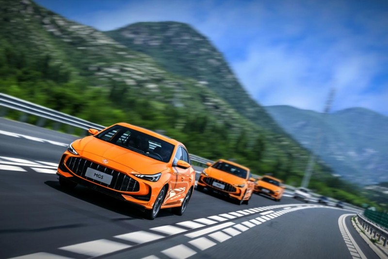 賽道基因再進(jìn)化！MG5 2026款攜驚喜價格燃爆車圈